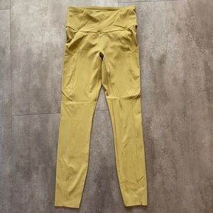 Fast and Free Tight 25”